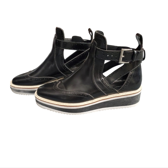 Zara Basic Ankle Boots - Picture 1 of 10